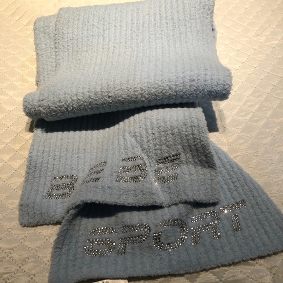 NWT Bebe Sport Rib Baby FurScarf.Color:Chill Blue - Picture 1 of 4